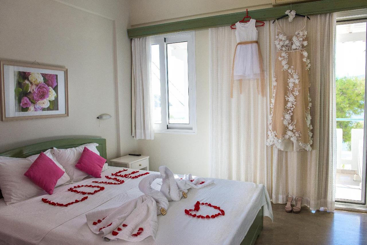 Theodora Rooms Poros Town Ngoại thất bức ảnh