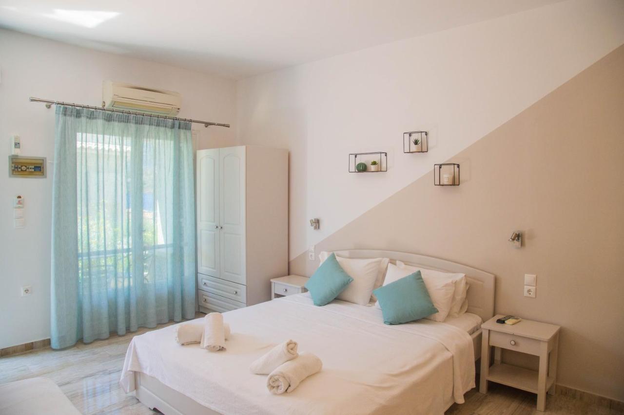 Theodora Rooms Poros Town Ngoại thất bức ảnh