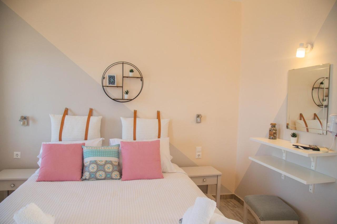 Theodora Rooms Poros Town Ngoại thất bức ảnh